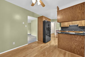  Photo 24