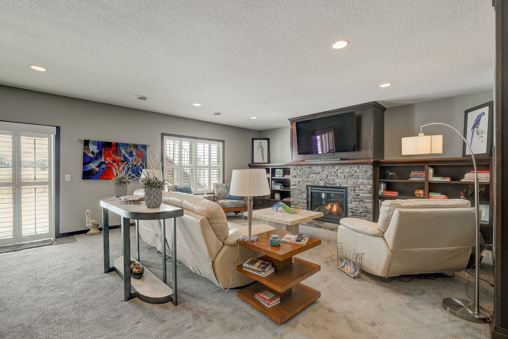 Lower Level Family Room With Walkout To Paver Patio
