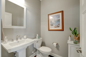 Main Level Powder Bath