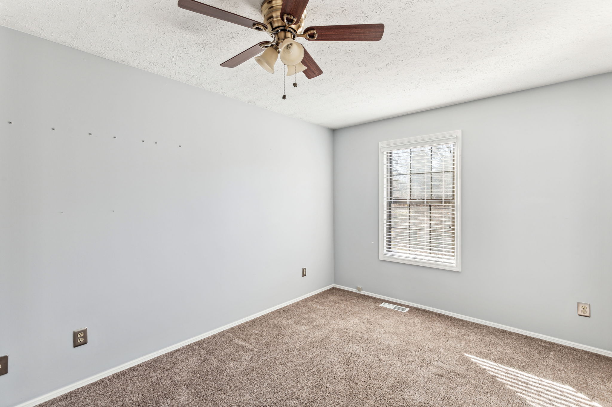 26_Interior