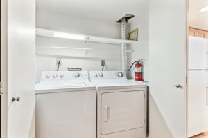 23_Interior