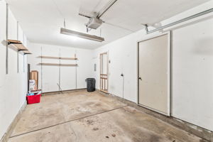 30_Interior