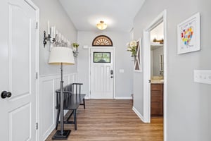 Russell Dr 21-S2809-021.jpg