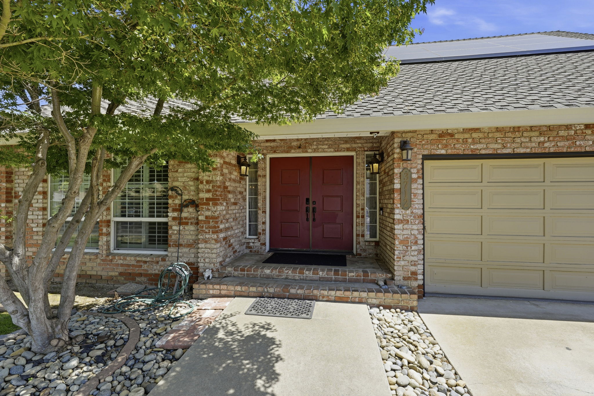 005_f8_3712 Drakeshire Dr