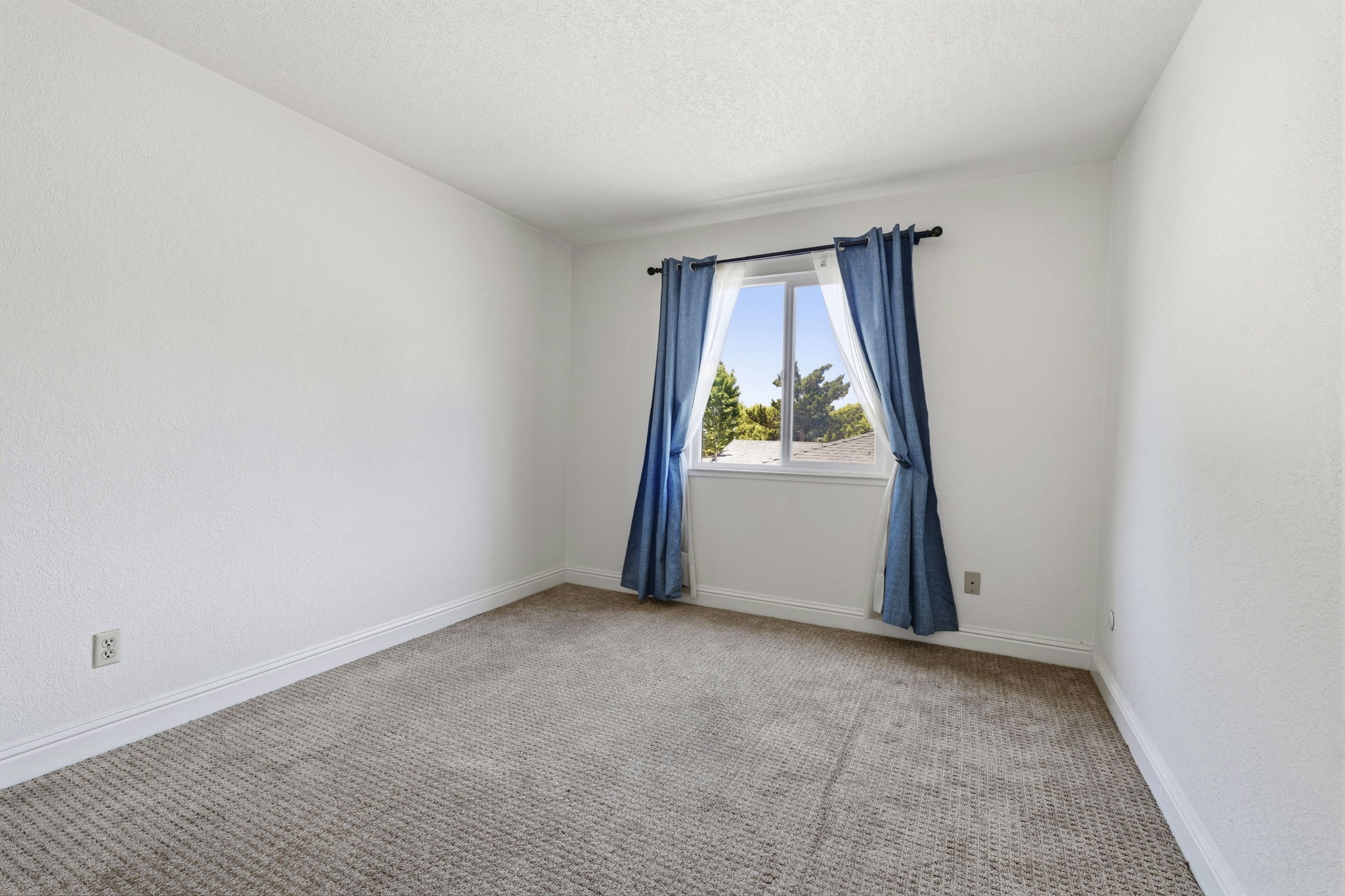 020_f8_3712 Drakeshire Dr