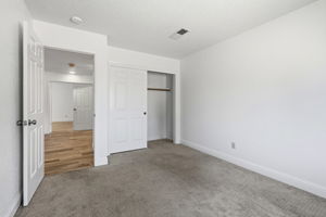 021_f8_3712 Drakeshire Dr