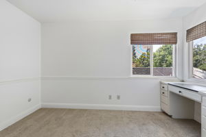 025_f8_3712 Drakeshire Dr