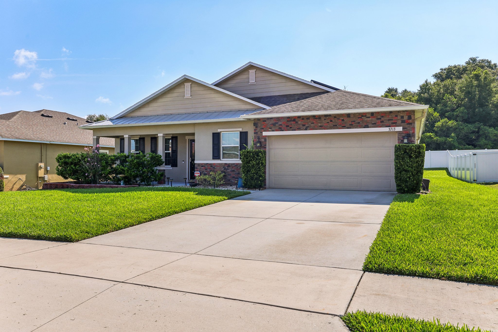 Apopka Ridge Cir-002.jpg