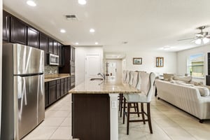 Apopka Ridge Cir-013.jpg