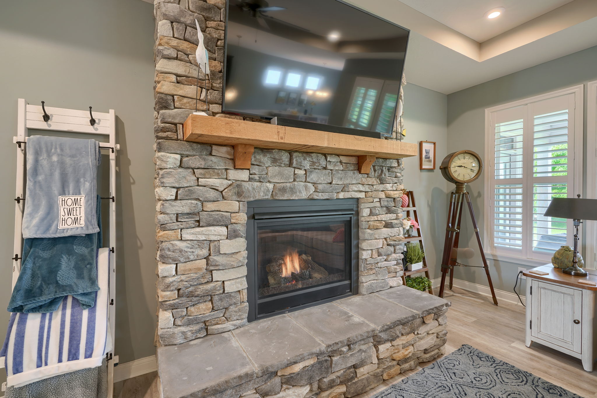 3714 Sanctuary Lp (45)