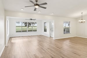 Sandy Ln-S2709-005.jpg