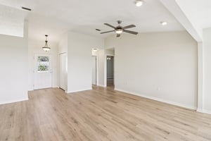 Sandy Ln-S2709-008.jpg