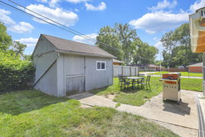  Photo 48