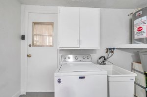  Photo 46