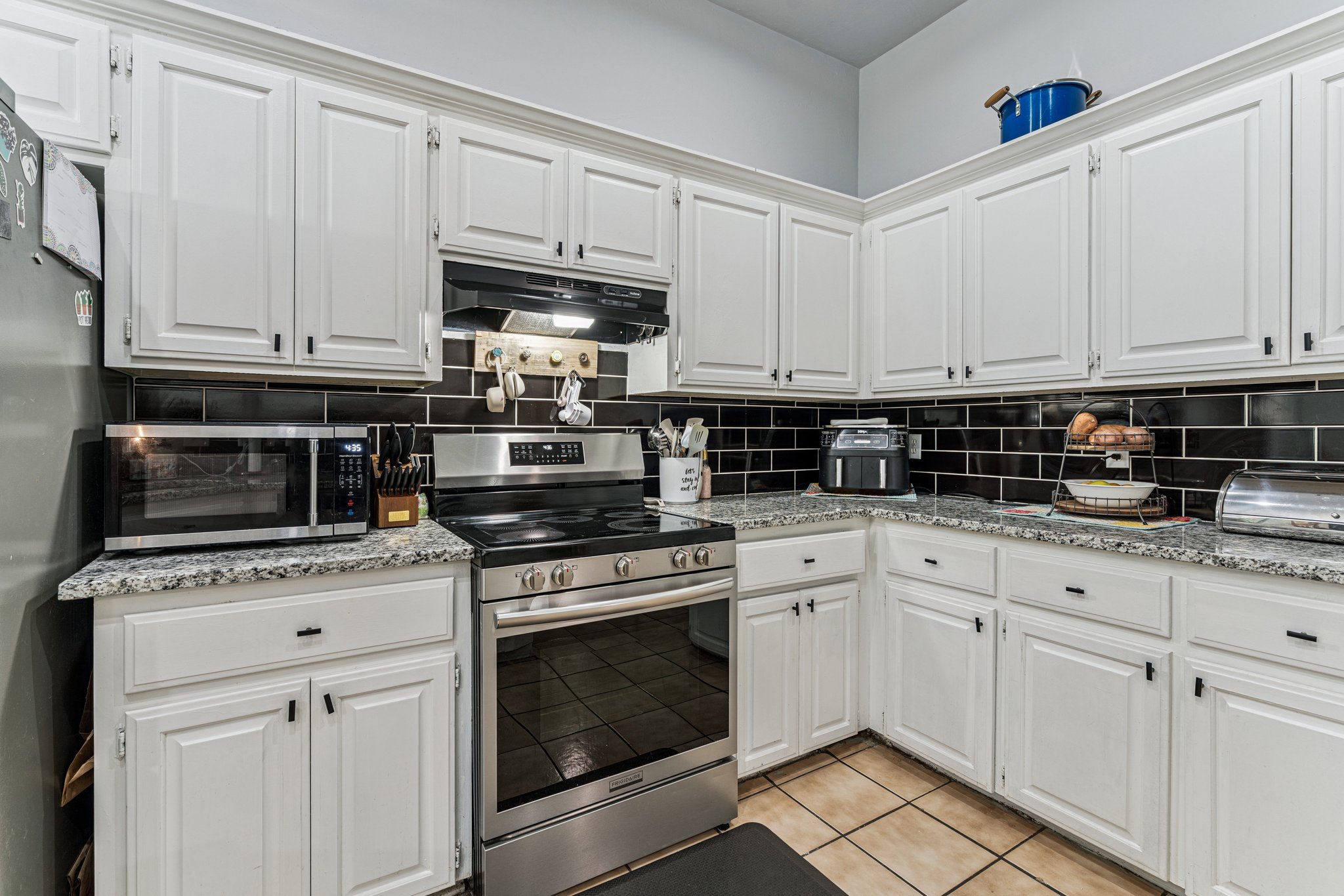 3716 Windrun Pl_014.jpg