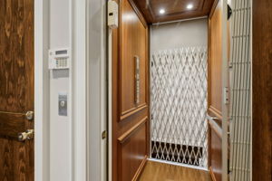 Elevator