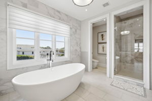 Owner's Bath