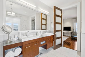 His/Her Sinks