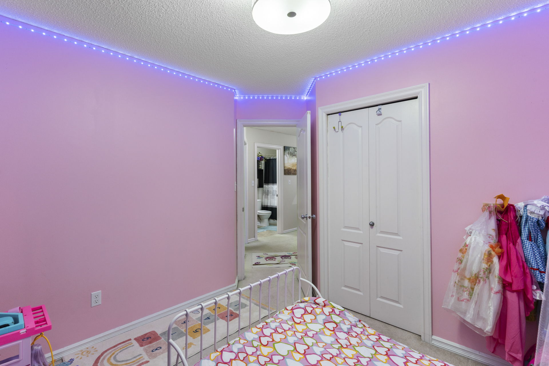 3719 162ave-QuikSell-28
