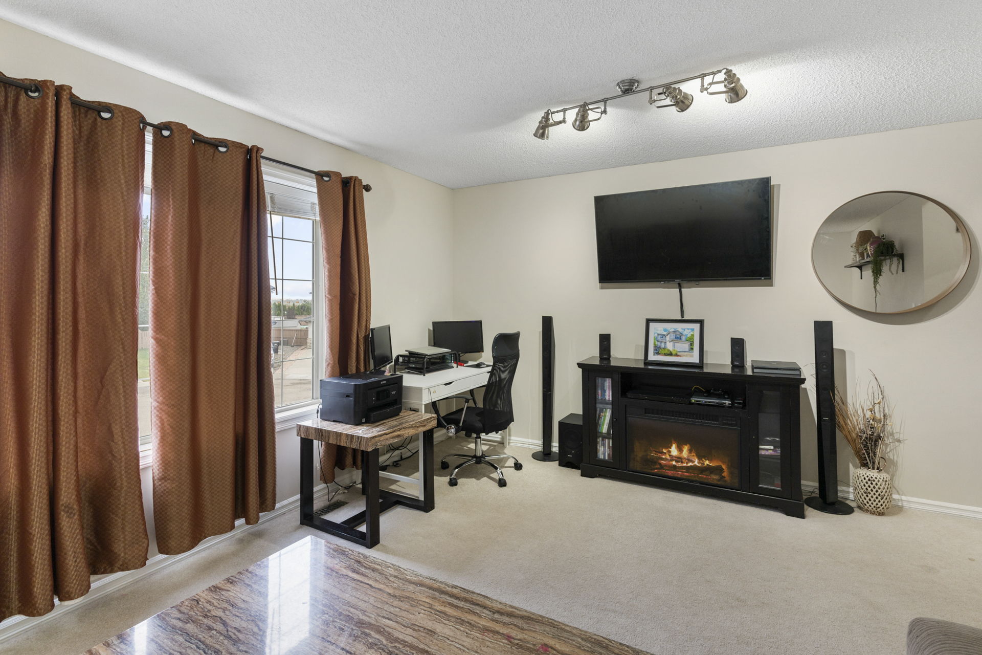 3719 162ave-QuikSell-18
