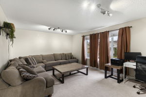 3719 162ave-QuikSell-19