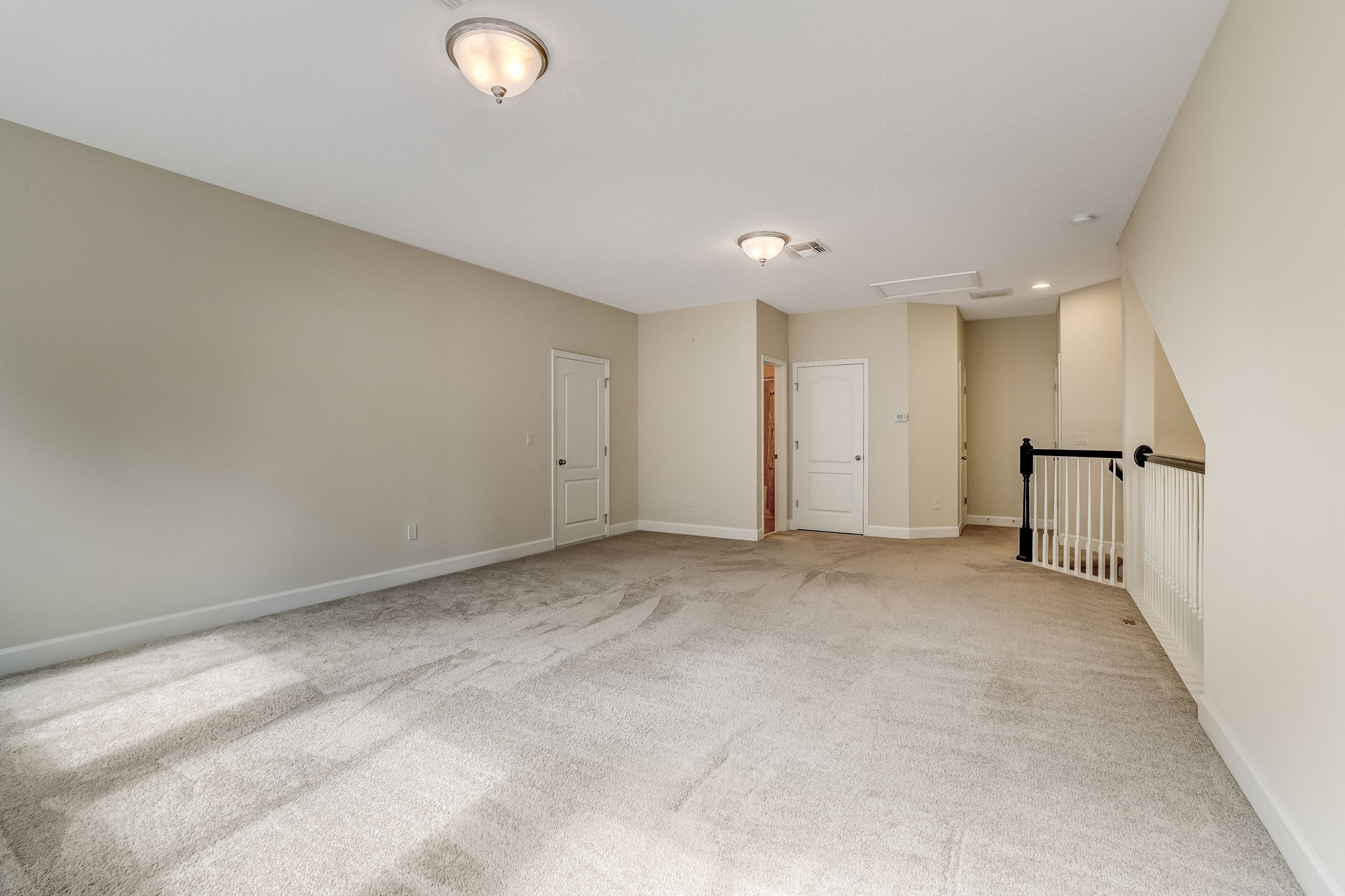 Upstairs Bonus Room/Large Loft