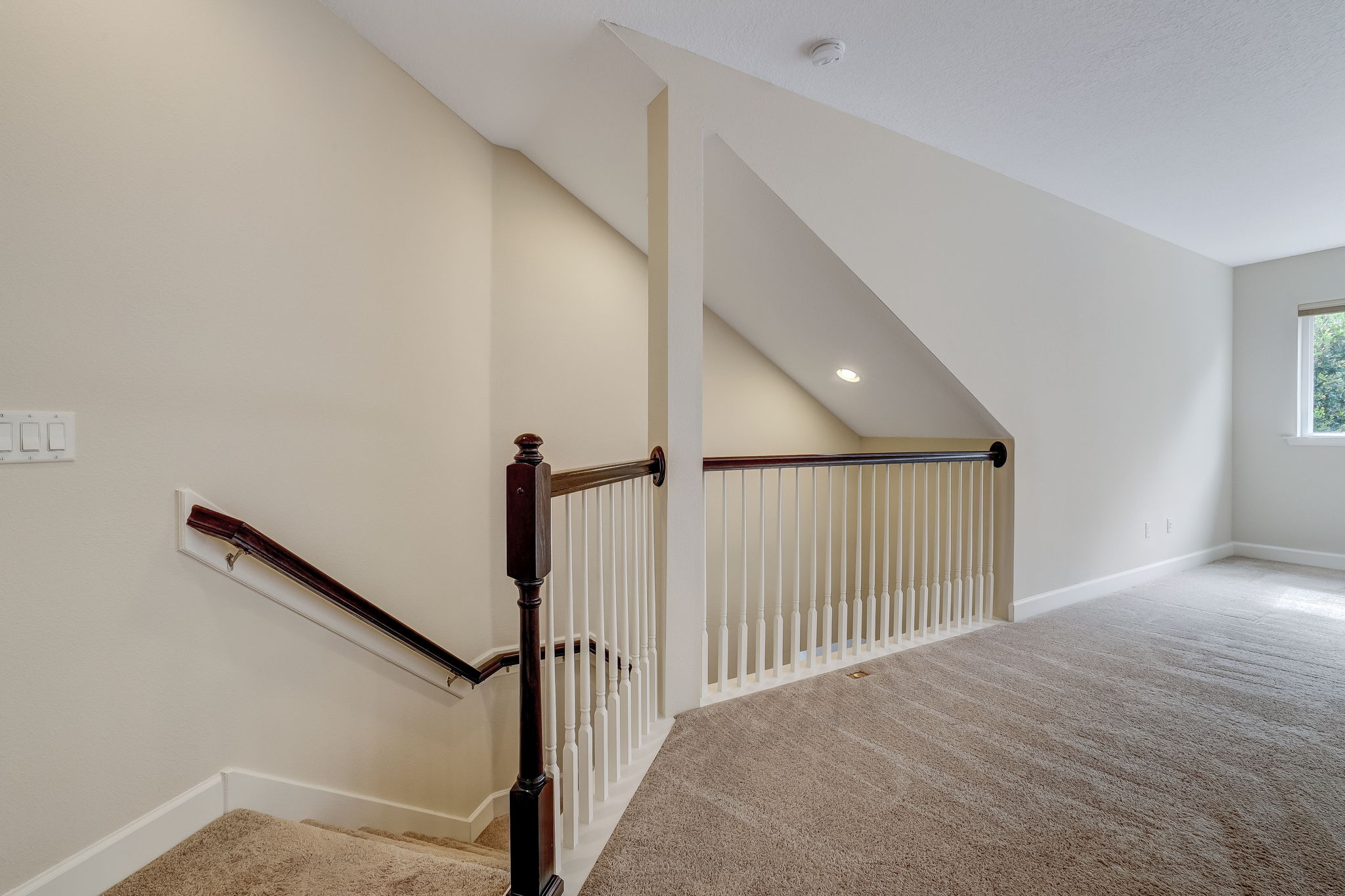 Upstairs Bonus Room