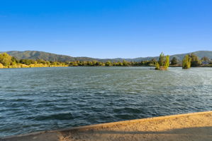 Los Gatos Creek County Park