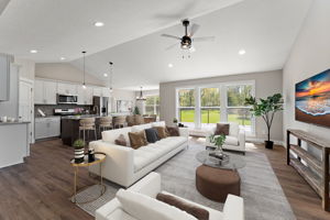 240 13th Ave N, South St Paul, MN 55075, USA Photo 48