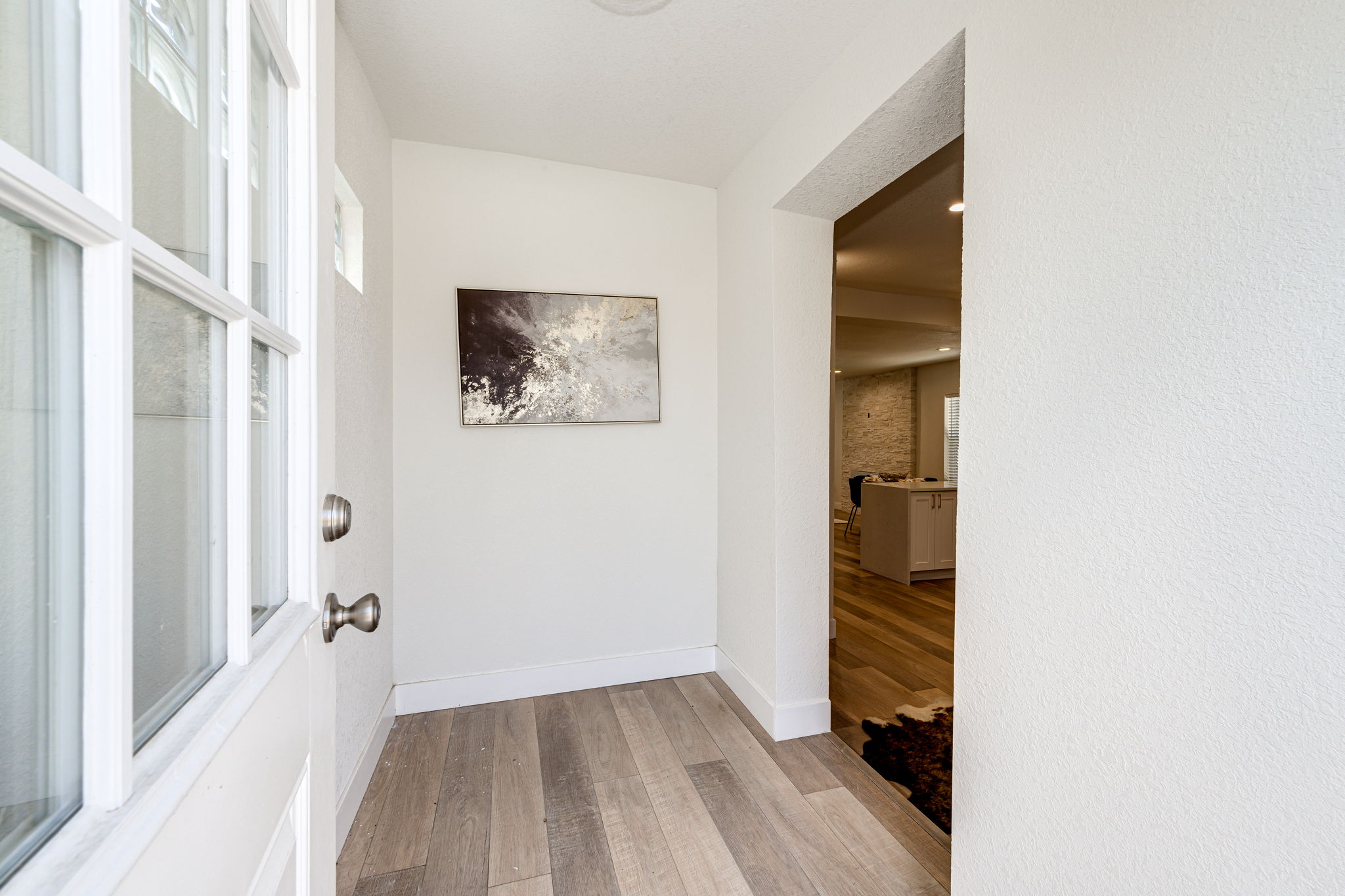 Back Door Foyer Entrance to Kitchen