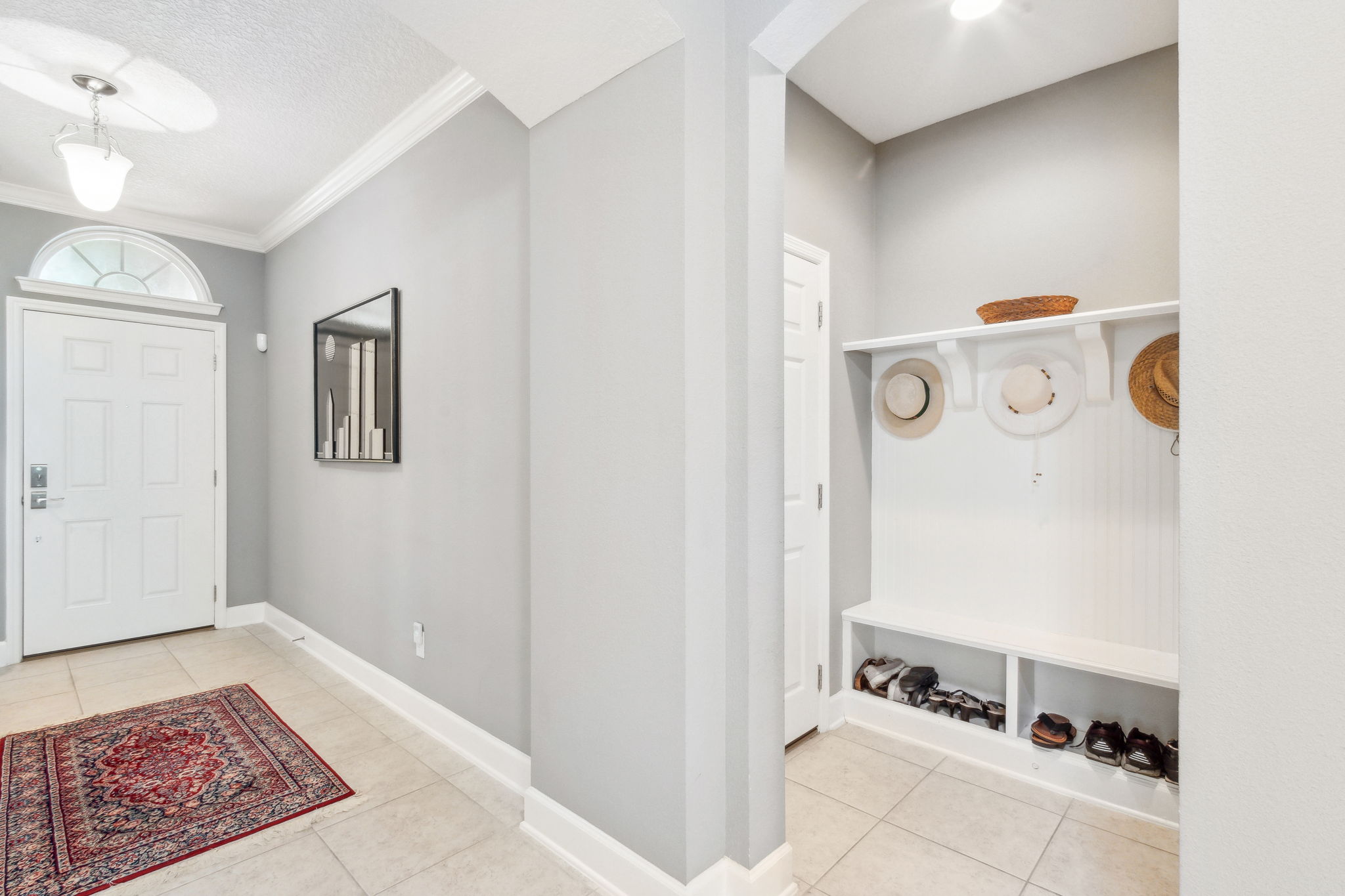 Foyer/Mudroom