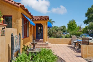 Falcon Ave-S2007-004.jpg