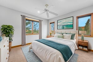 DSC09624 virtually staged.jpeg