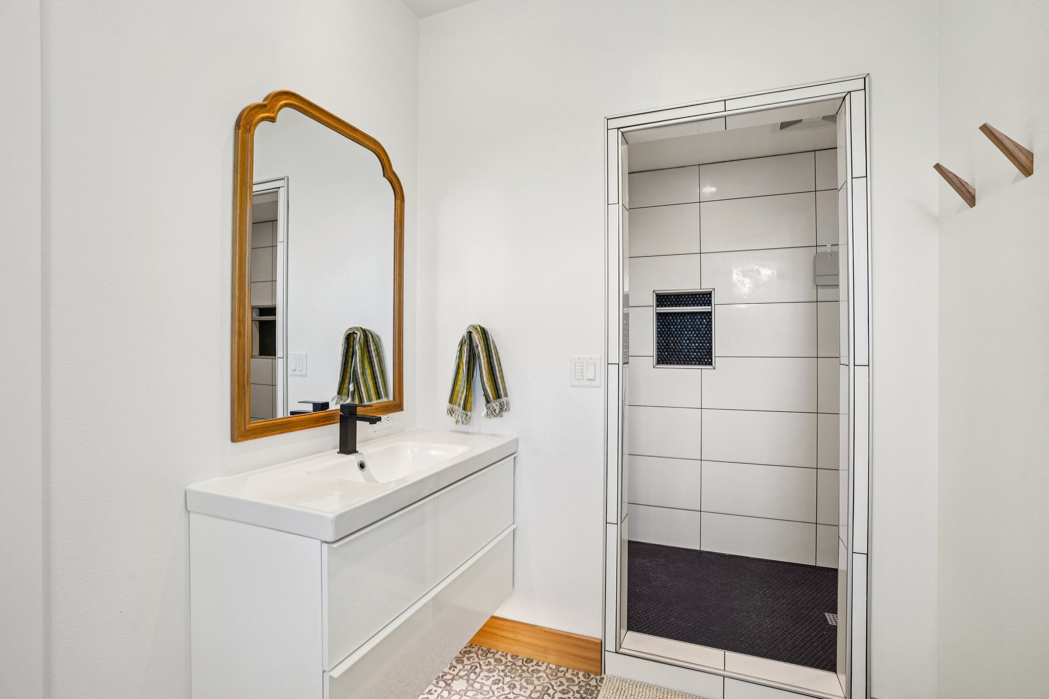 NW 378th St-L0602-007.jpg