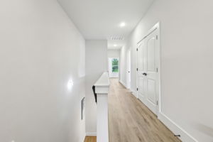 Nathaniel Brown St-2405-016