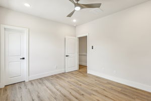 Nathaniel Brown St-2405-026