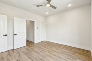 Nathaniel Brown St-2405-028