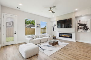 Nathaniel Brown St-2405-006