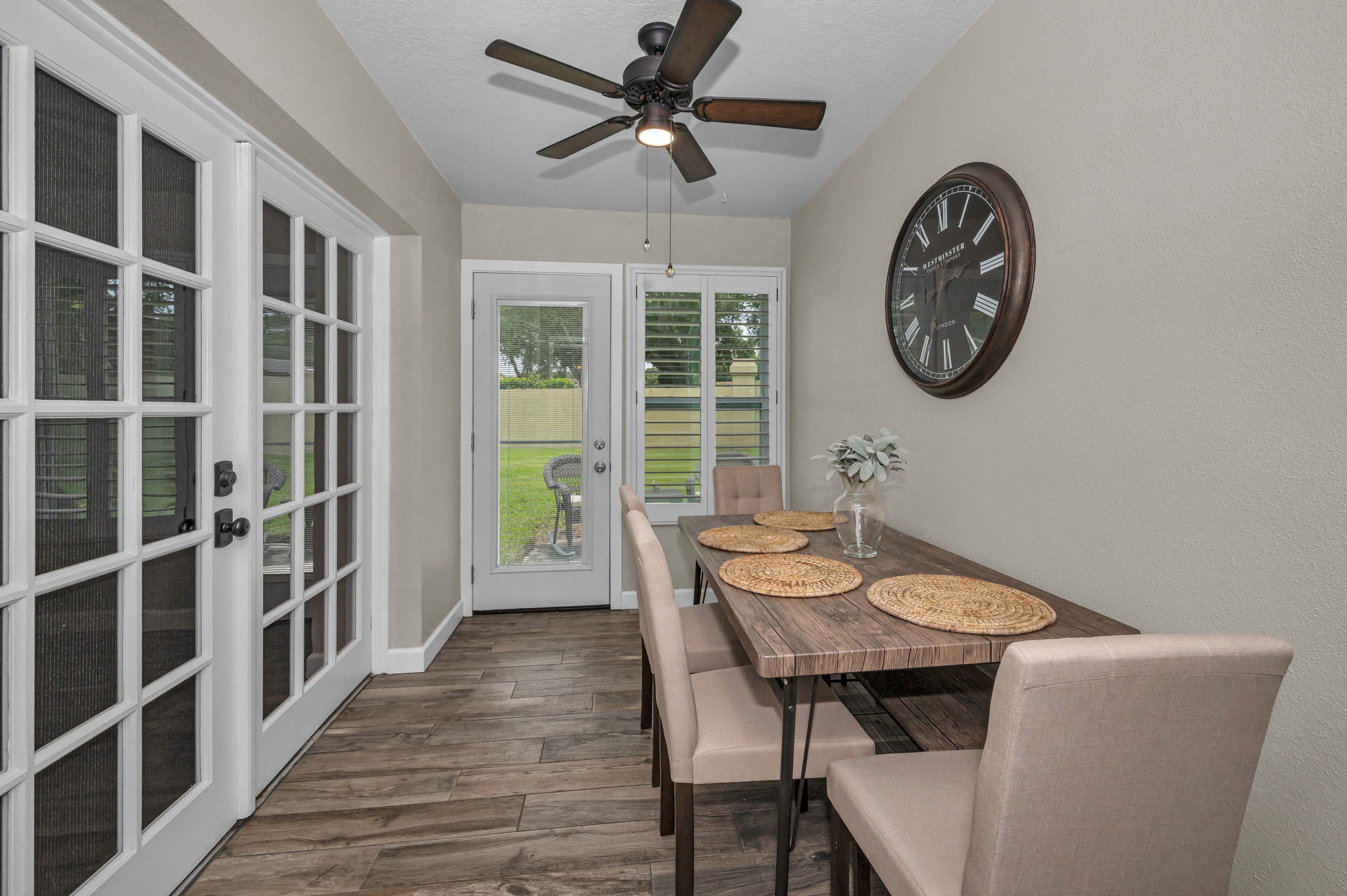 Dining Room1