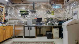  Photo 44