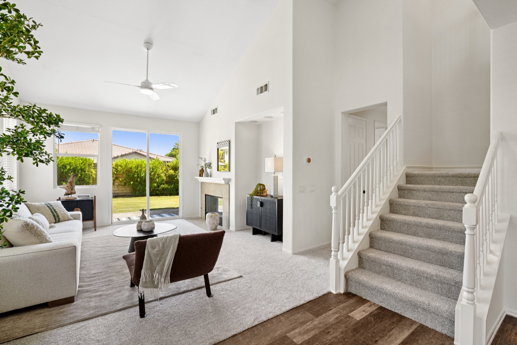 Camden Dr-L2108-005.jpg