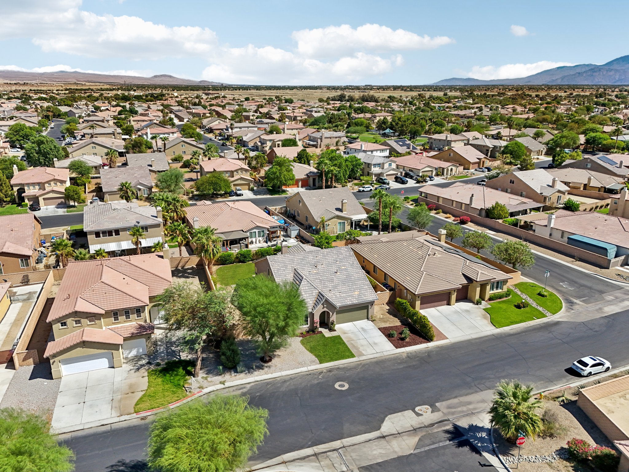 Camden Dr-L2108-058.jpg