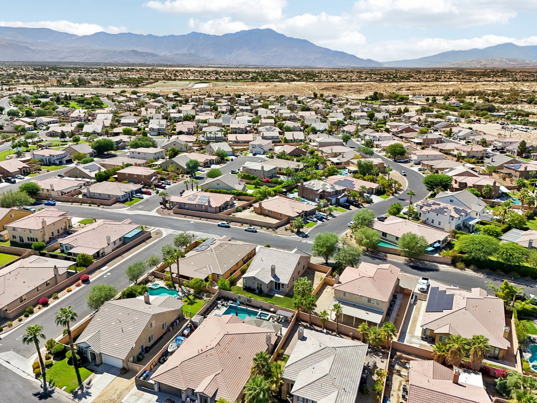 Camden Dr-L2108-064.jpg