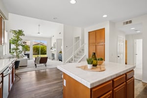 Camden Dr-L2108-023.jpg