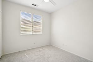 Camden Dr-L2108-037.jpg