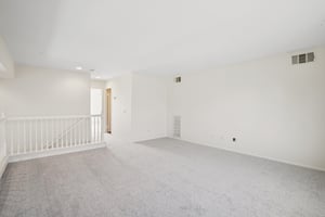 Camden Dr-L2108-043.jpg