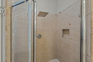  Photo 39