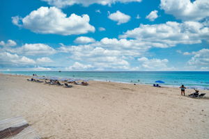 3573 NW 94th Ave, Sunrise, FL 33351, USA Photo 41