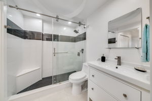 3573 NW 94th Ave, Sunrise, FL 33351, USA Photo 26