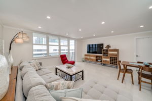 3573 NW 94th Ave, Sunrise, FL 33351, USA Photo 16